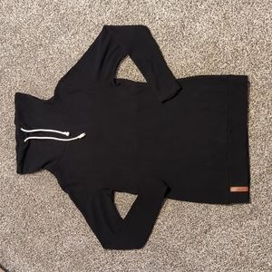 Ampersand Avenue Fleece Cowlneck